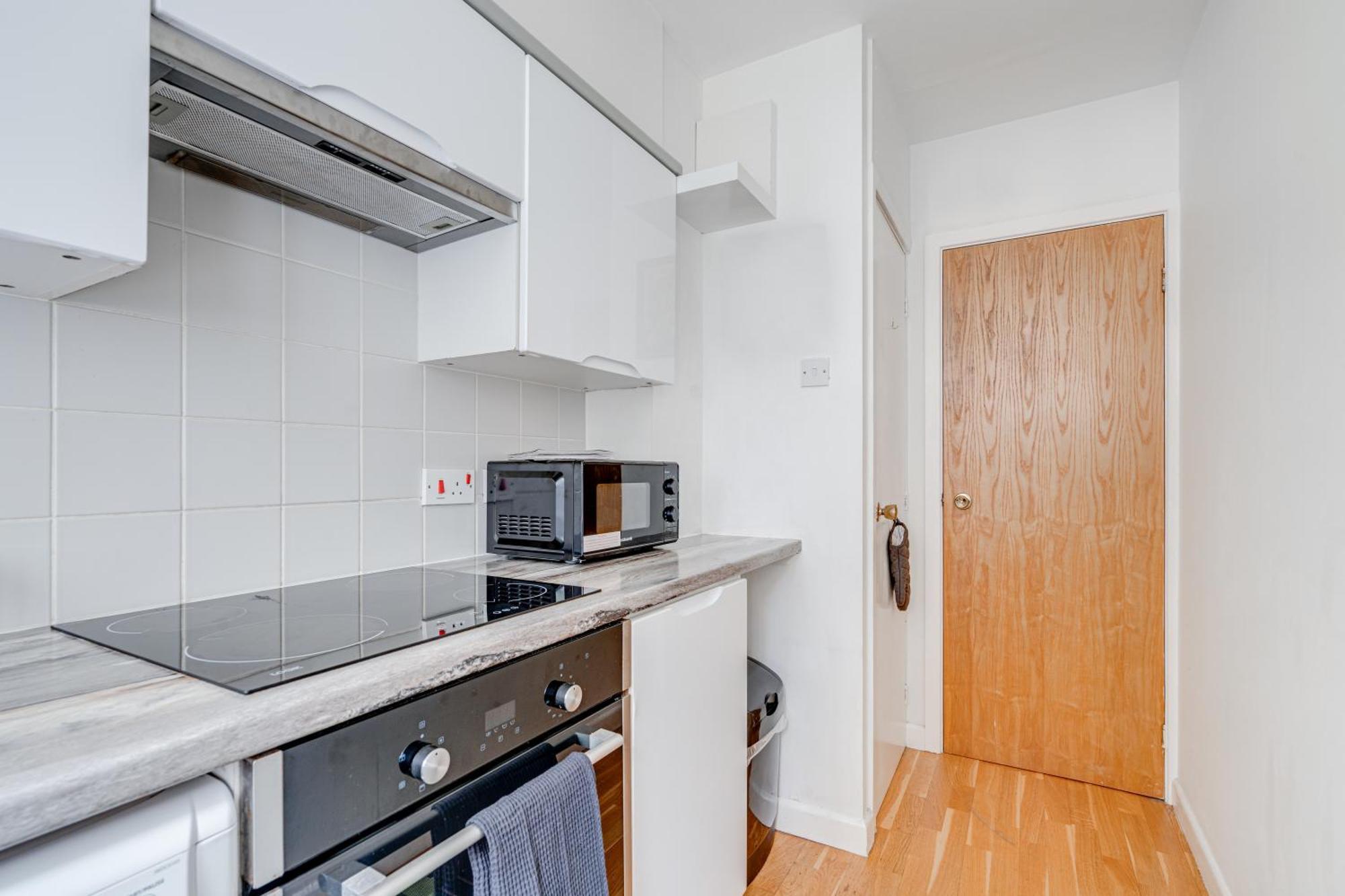 Apartment In Elephant & Castle With Parking London Eksteriør billede